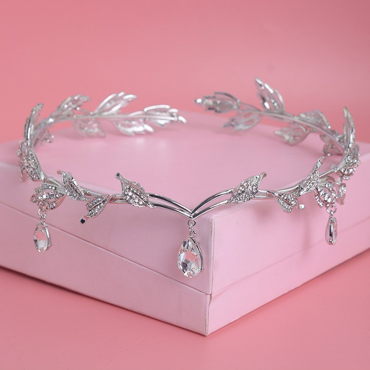Luxury Crystal Crown Bridal Ha - đánh giá và giá Aerith Cosplay Prop