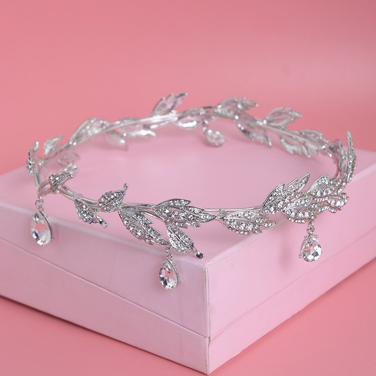 Luxury Crystal Crown Bridal Ha - đánh giá và giá Aerith Cosplay Prop